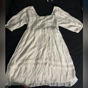Kingsroad white spring dress